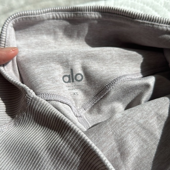 alo yoga leggings size xs - Picture 2 of 4